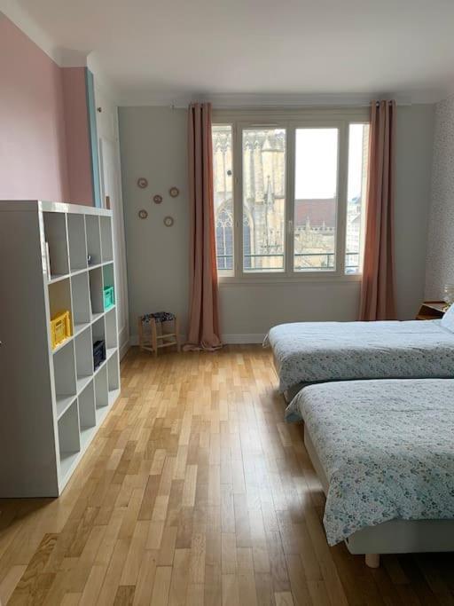 Appart 90M2 Lumineux, Centre, Vue Eglise Penchee 凯恩 外观 照片